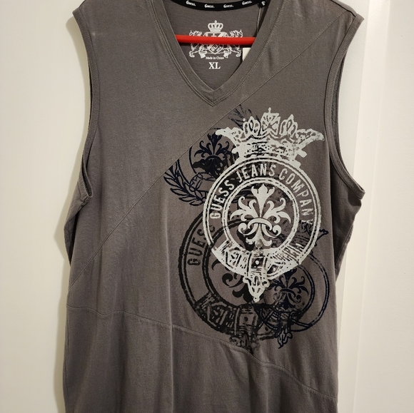 Guess Sleeveless Tank Top - Picture 1 of 3
